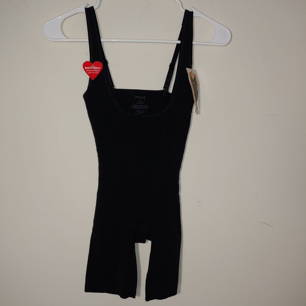 Assets by Spanx Breathable Lightweight Body Shaper Size L Black